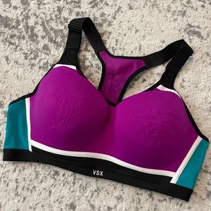 VSX Victoria’s Secret sports bra 38D
